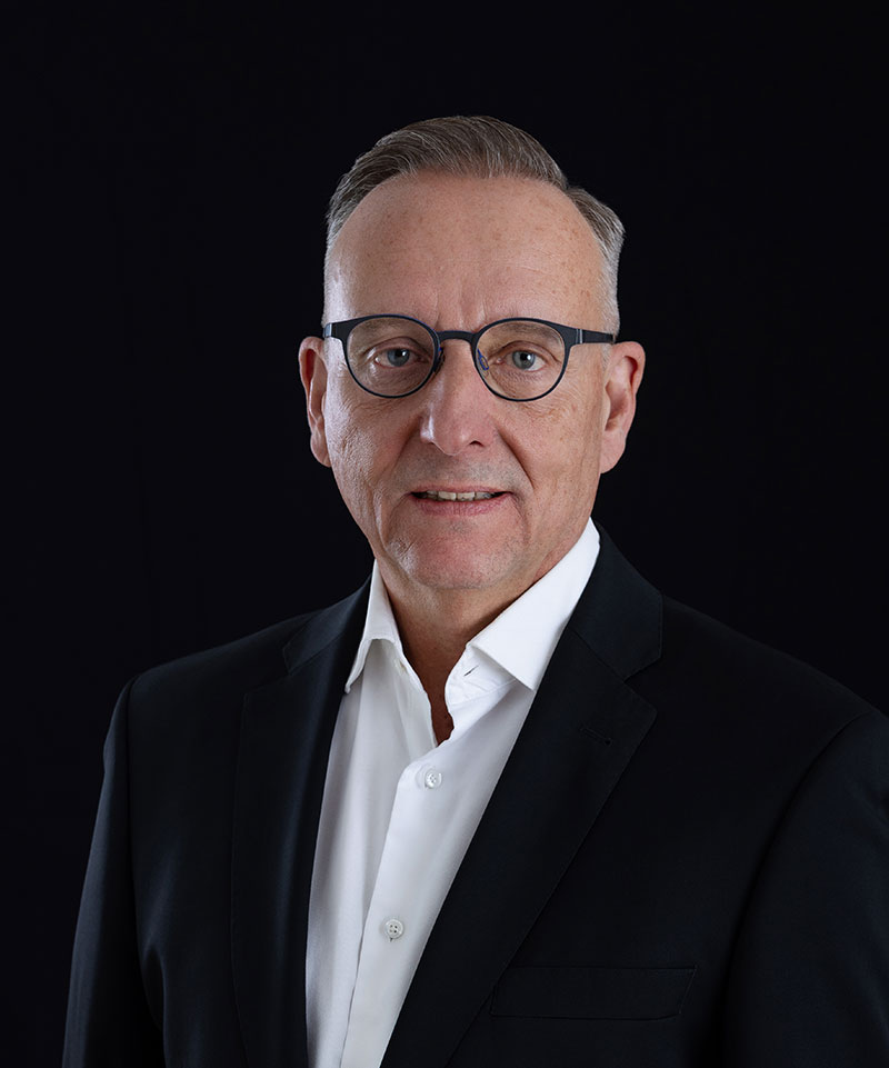 Stephan Burkhalter, Partner